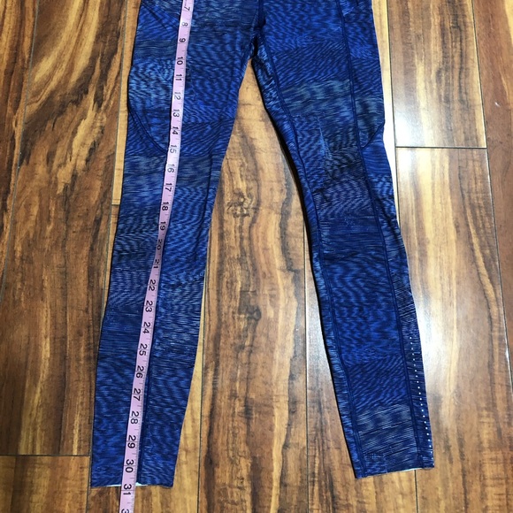 Lululemon Fast & Free 7/8 Tight II *Nulux 25"
Linear Flux Light - Picture 11 of 12